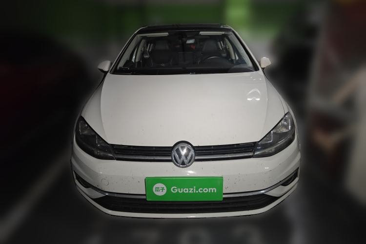 Used Volkswagen Golf 2018 230TSI Automatic Luxury Version Front