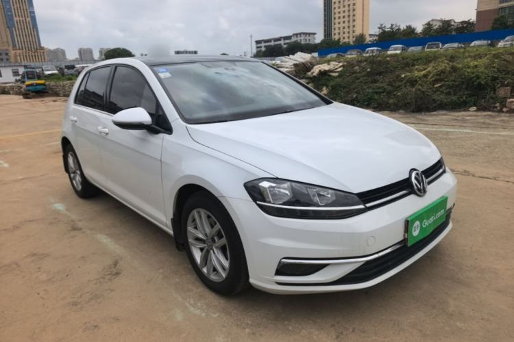 Used Volkswagen Golf 2018 1.6L Automatic Comfort Model Front Right 45 Deg