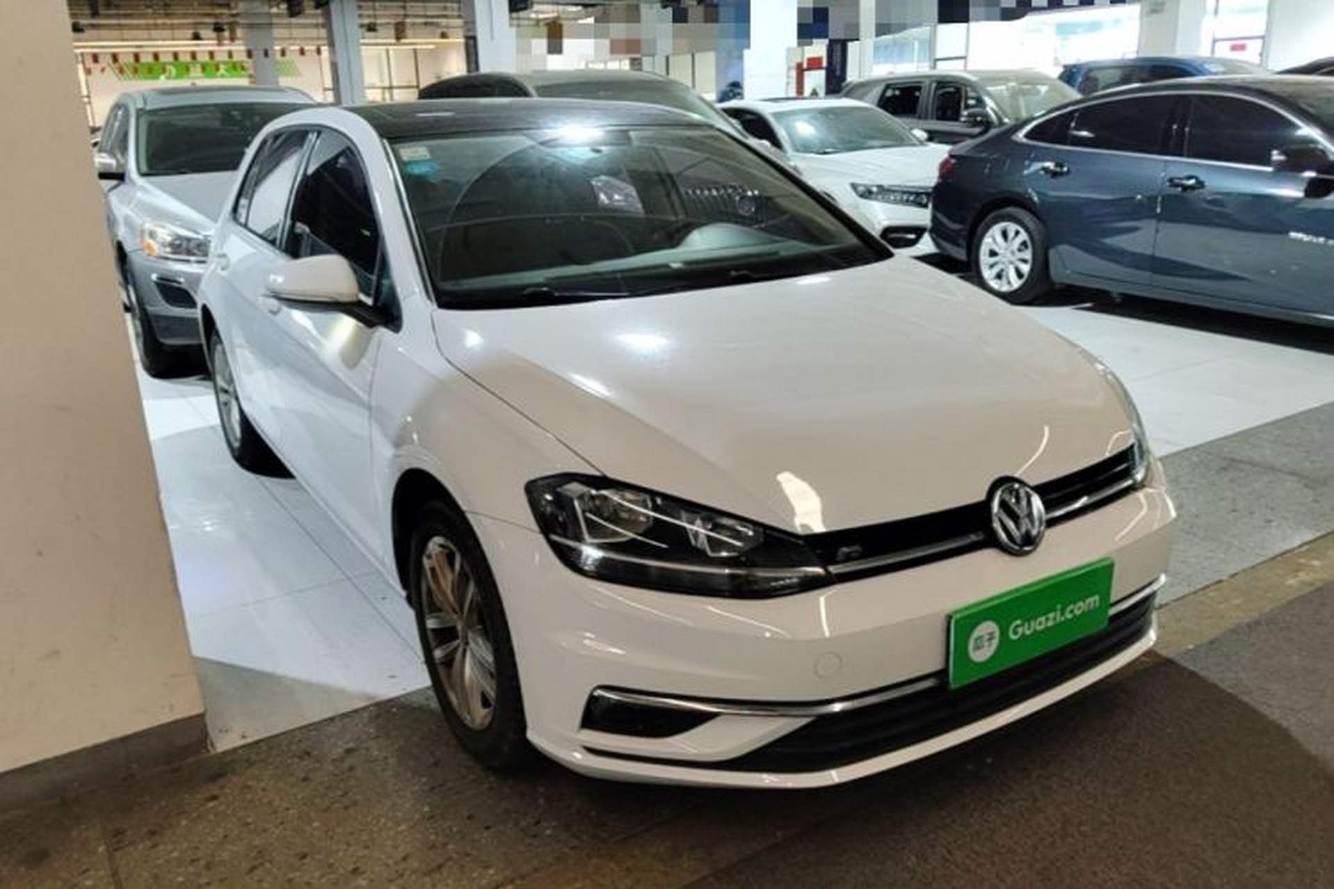 Used Volkswagen Golf 2018 230TSI Automatic Comfort Model Front Right 45 Deg