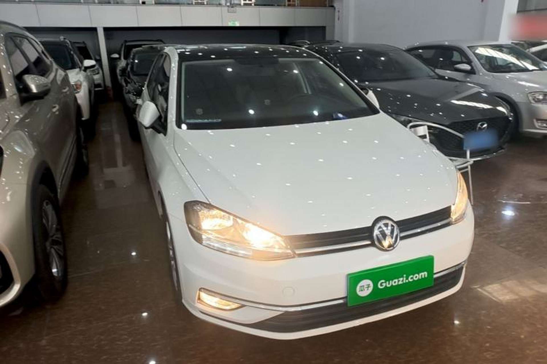 Used Volkswagen Golf 2018 230TSI Automatic Comfort Model Front Right 45 Deg