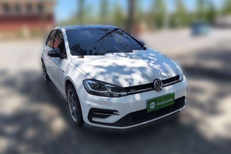 Used Volkswagen Golf 2018 280TSI Automatic R-Line Model Front Right 45 Deg