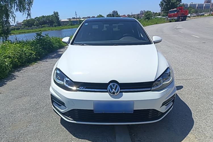 Used Volkswagen Golf 2018 280TSI Automatic R-Line Model Front