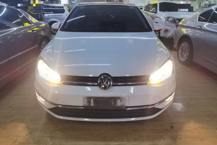 Used Volkswagen Golf 2018 230TSI Automatic Comfort Model Front