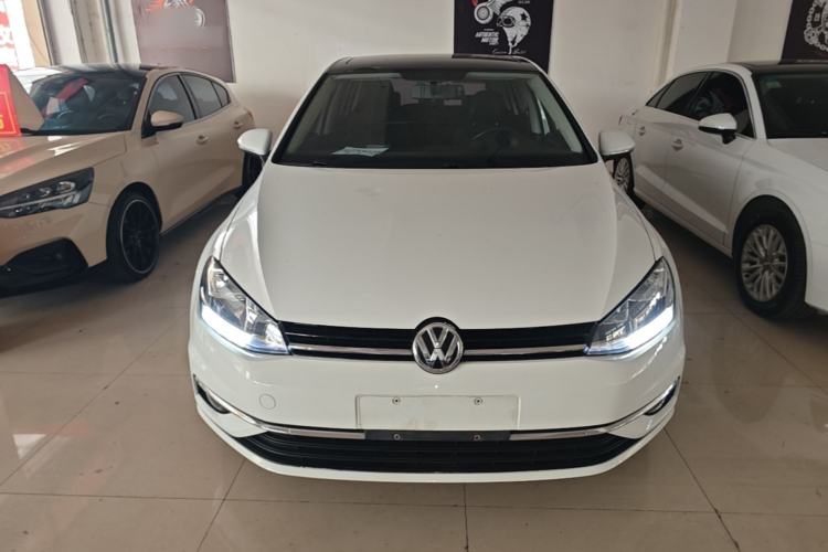 Used Volkswagen Golf 2018 230TSI Automatic Comfort Model Front