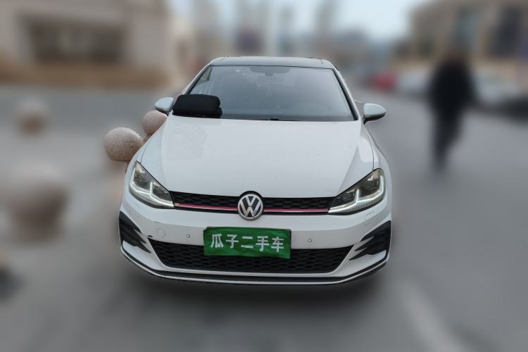 Used Volkswagen Golf 2018 230TSI Automatic Luxury Version Front