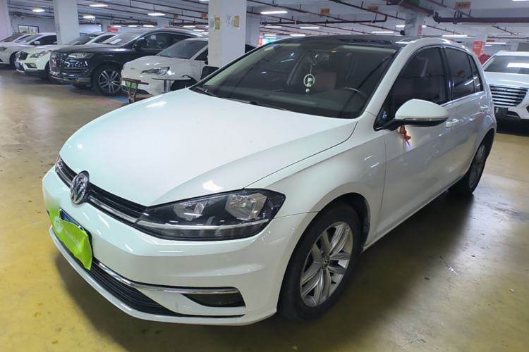 Used Volkswagen Golf 2018 230TSI Automatic Comfort Model Guazi used car, China used car export, Used car for sale, Used  cars, Cheapest cars for sale