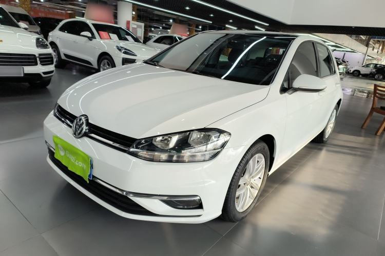 Ojetý Volkswagen Golf 2018 1.6L Automatic Comfort Model Guazi used car, China used car export, Used car for sale, Used  cars, Cheapest cars for sale