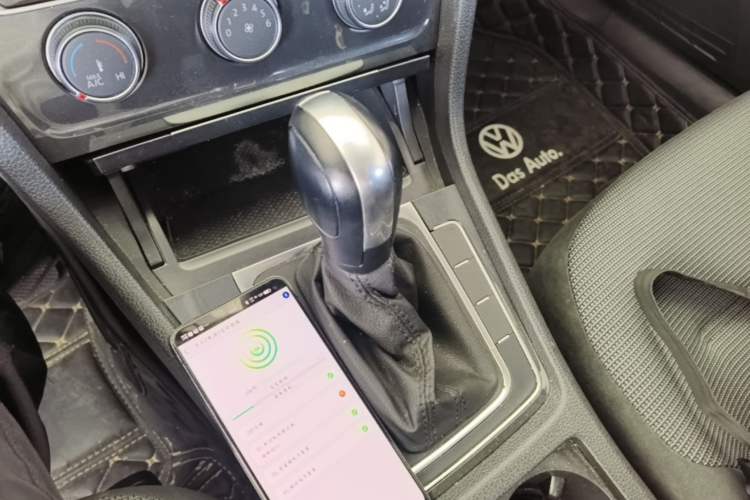 Used Volkswagen Golf 2018 1.6L Automatic Comfort Model Gear Lever
