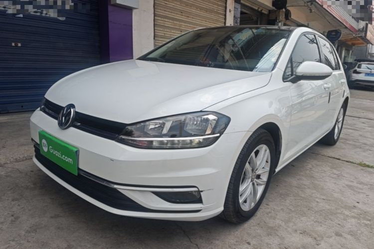 Used Volkswagen Golf 2018 230TSI Automatic Comfort Model Guazi used car, China used car export, Used car for sale, Used cars, Cheapest cars for sale