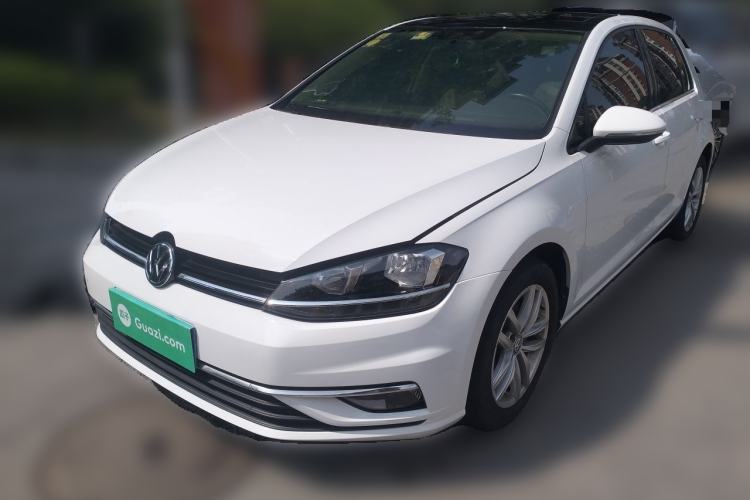 Used Volkswagen Golf 2018 1.6L Automatic Comfort Model Guazi used car, China used car export, Used car for sale, Used  cars, Cheapest cars for sale