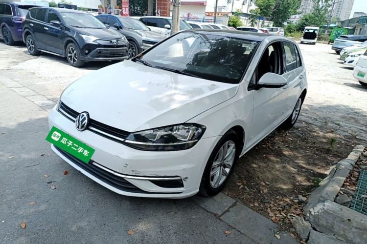 Used Volkswagen Golf 2018 230TSI Automatic Comfort Model Guazi used car, China used car export, Used car for sale, Used  cars, Cheapest cars for sale