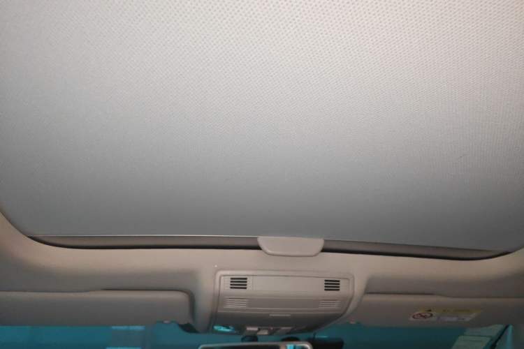 Used Volkswagen Golf 2018 230TSI Automatic Comfort Model Headliner