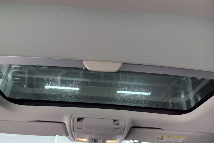 Used Volkswagen Golf 2018 1.6L Automatic Comfort Model Headliner