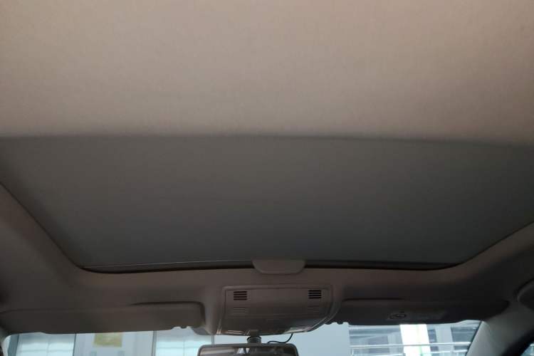 Used Volkswagen Golf 2018 1.6L Automatic Comfort Model Headliner