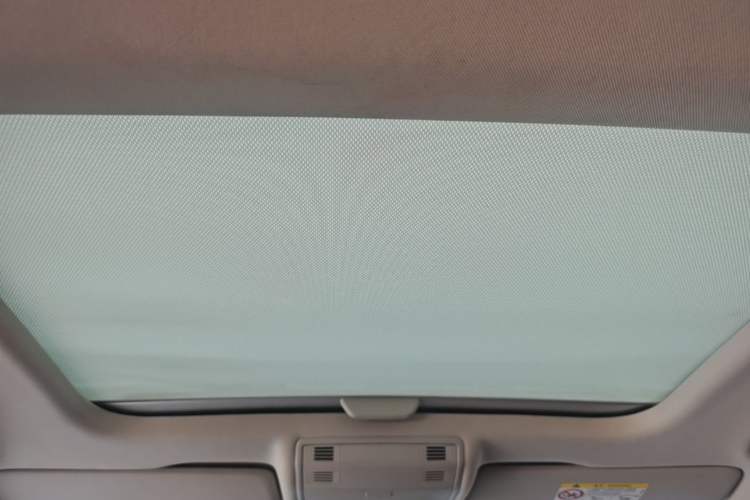 Used Volkswagen Golf 2018 230TSI Automatic Comfort Model Headliner