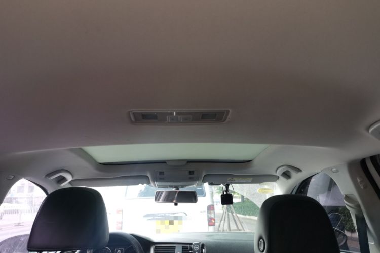 Used Volkswagen Golf 2018 1.6L Automatic Comfort Model Headliner