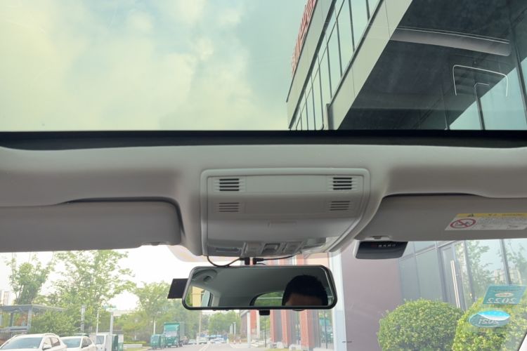 Used Volkswagen Golf 2018 1.6L Automatic Comfort Model Headliner