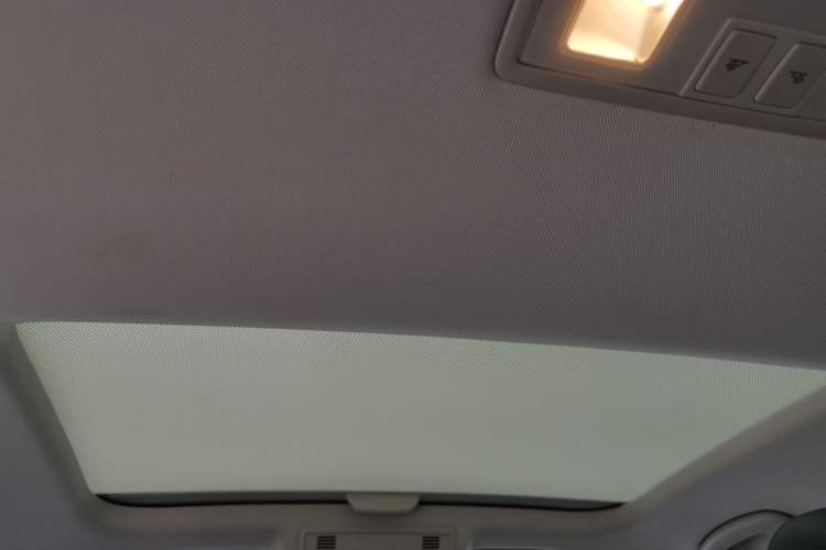 Used Volkswagen Golf 2018 1.6L Automatic Comfort Model Headliner