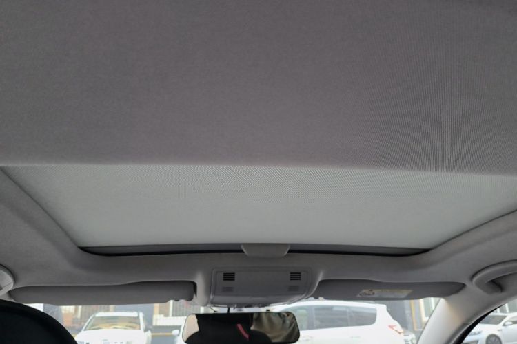 Used Volkswagen Golf 2018 1.6L Automatic Comfort Model Headliner
