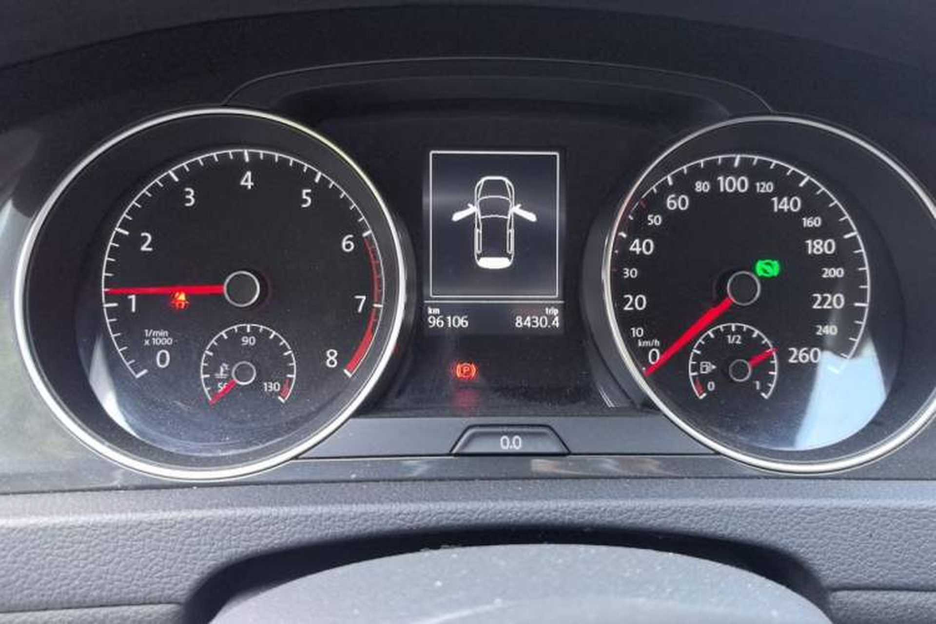 Used Volkswagen Golf 2018 1.6L Automatic Comfort Model Instrument Cluster