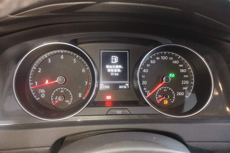 Used Volkswagen Golf 2018 1.6L Automatic Comfort Model Instrument Cluster