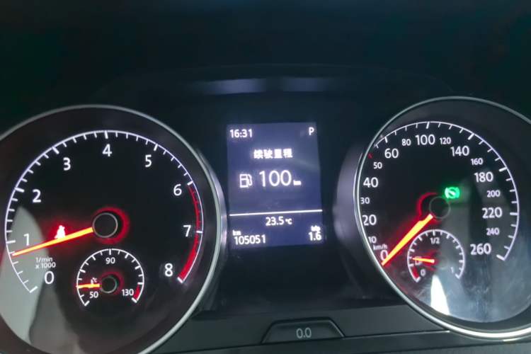 Used Volkswagen Golf 2018 1.6L Automatic Comfort Model Instrument Cluster
