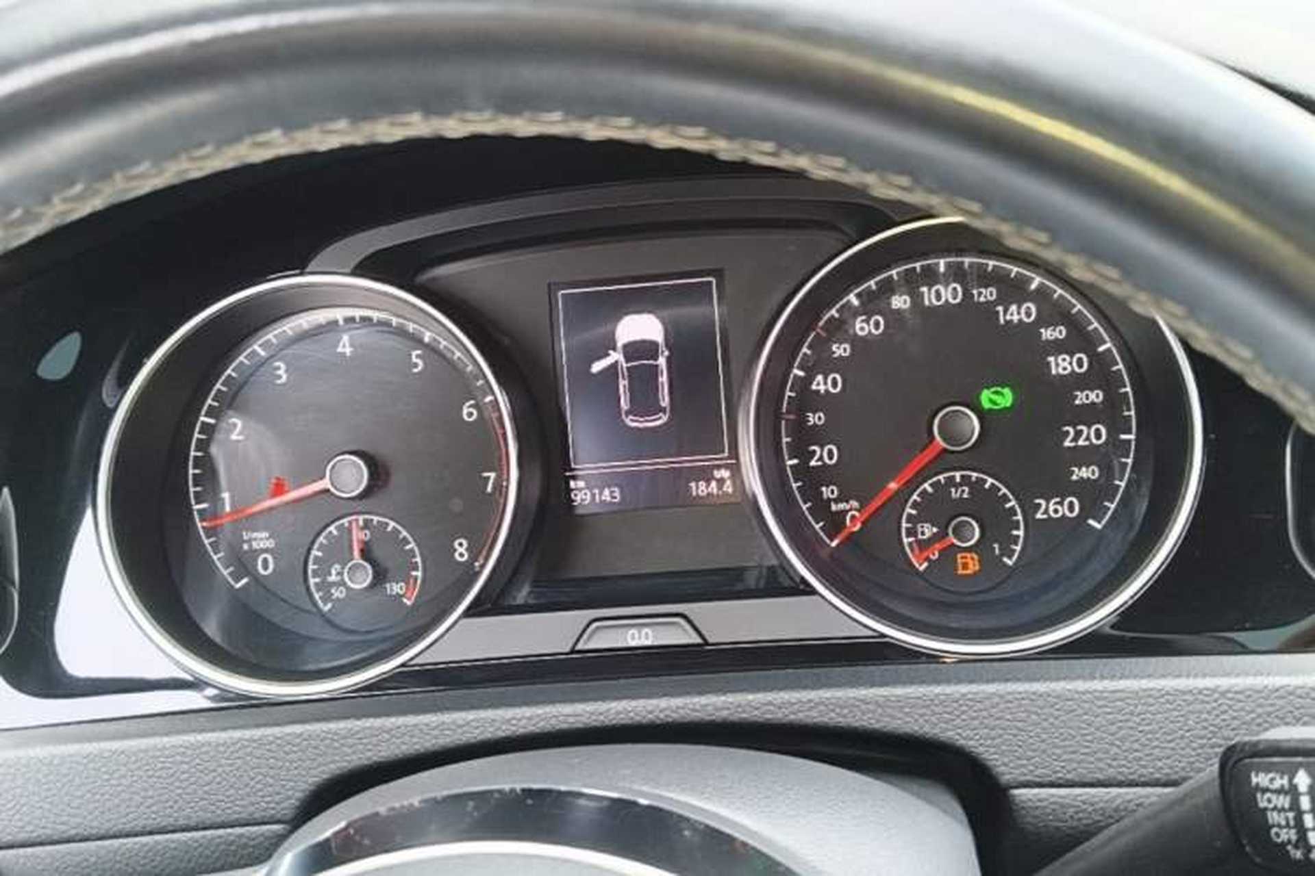 Used Volkswagen Golf 2018 280TSI Automatic R-Line Model Instrument Cluster