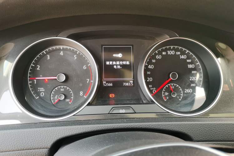 Used Volkswagen Golf 2018 230TSI Automatic Comfort Model Instrument Cluster