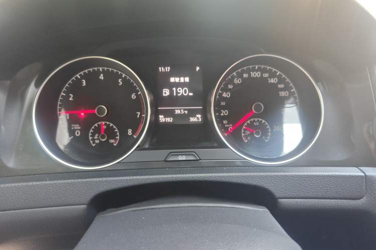 Used Volkswagen Golf 2018 230TSI Automatic Comfort Model Instrument Cluster