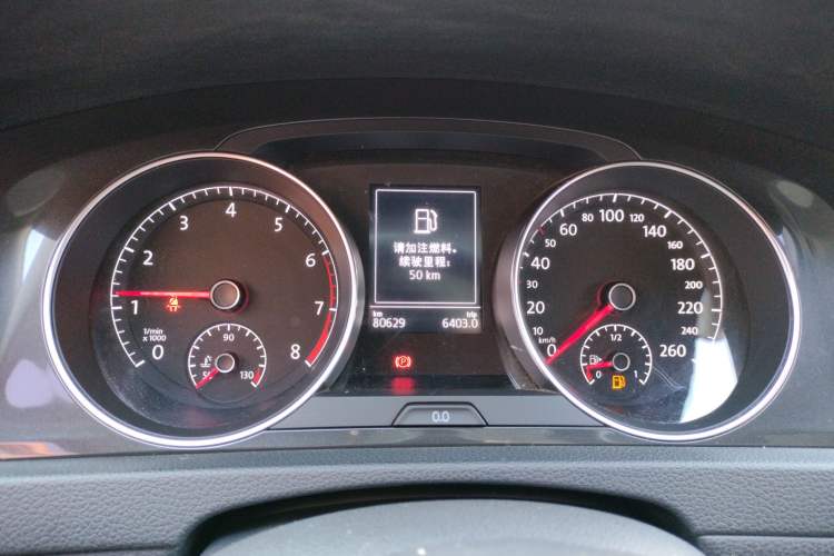 Used Volkswagen Golf 2018 230TSI Automatic Comfort Model Instrument Cluster