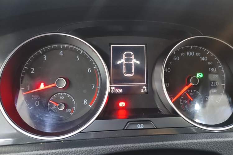 Used Volkswagen Golf 2018 1.6L Automatic Comfort Model Instrument Cluster