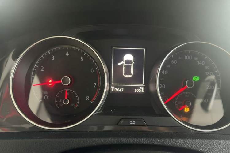 Used Volkswagen Golf 2018 230TSI Automatic Comfort Model Instrument Cluster