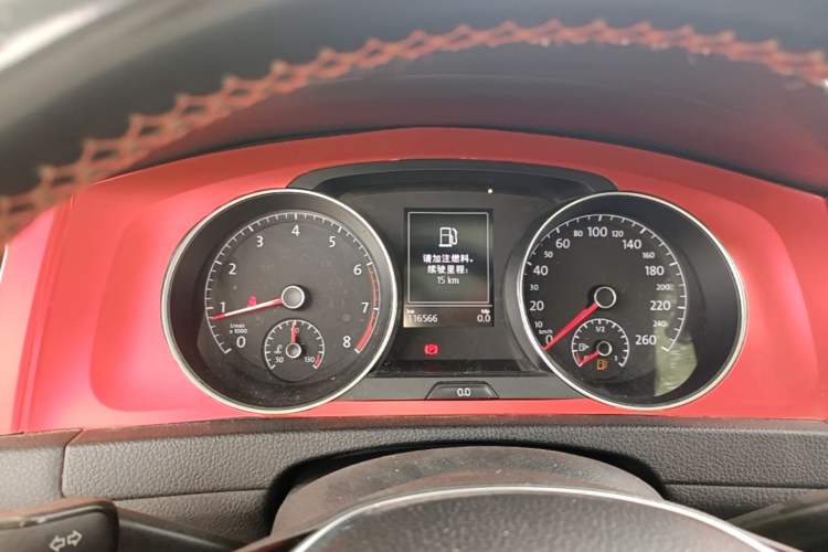 Used Volkswagen Golf 2018 230TSI Automatic Comfort Model Instrument Cluster
