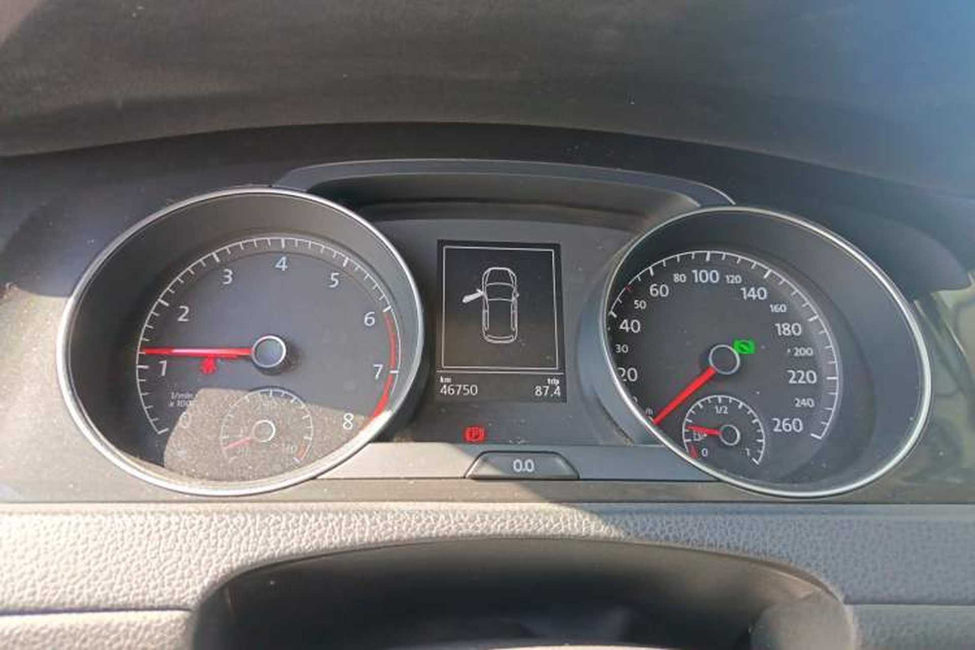 Used Volkswagen Golf 2018 230TSI Automatic Comfort Model Instrument Cluster