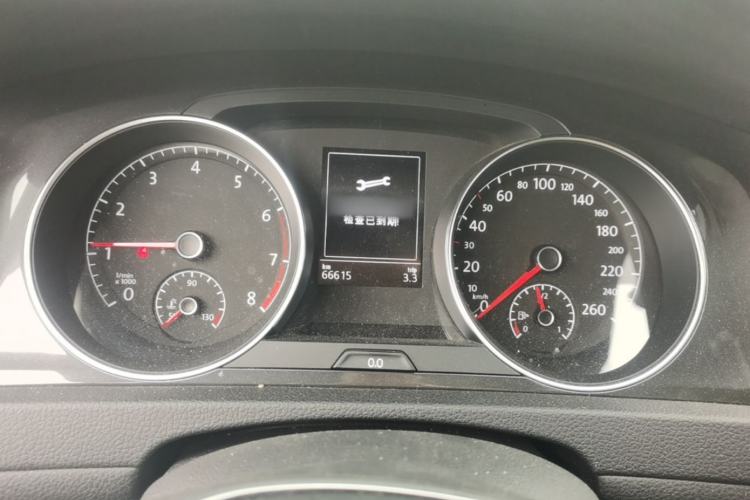 Used Volkswagen Golf 2018 1.6L Automatic Comfort Model Instrument Cluster