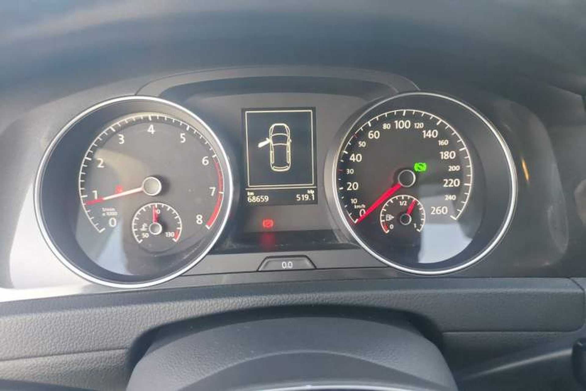Used Volkswagen Golf 2018 230TSI Automatic Luxury Version Instrument Cluster