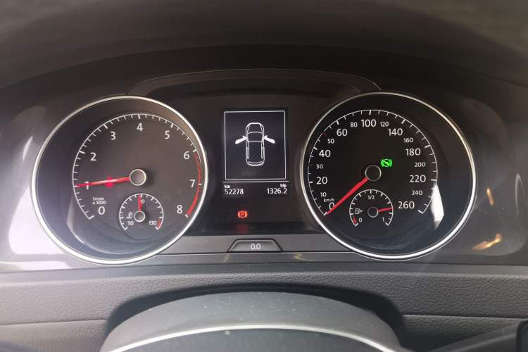 Used Volkswagen Golf 2018 230TSI Automatic Comfort Model Instrument Cluster