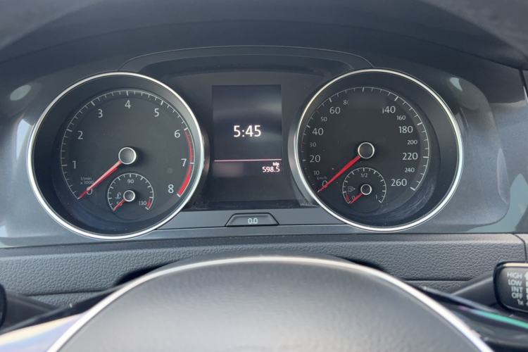 Used Volkswagen Golf 2018 1.6L Automatic Comfort Model Instrument Cluster