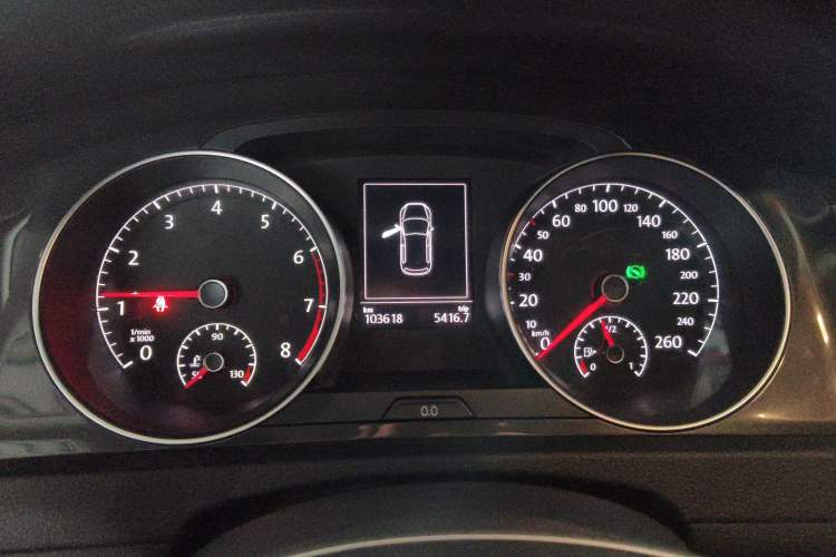 Used Volkswagen Golf 2018 1.6L Automatic Comfort Model Instrument Cluster
