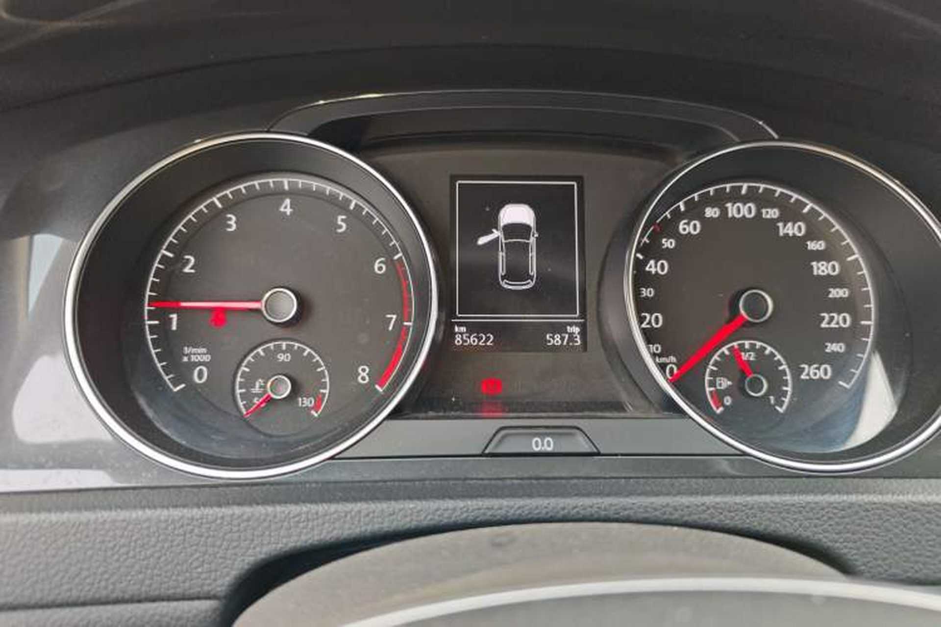 Used Volkswagen Golf 2018 230TSI Automatic Comfort Model Instrument Cluster
