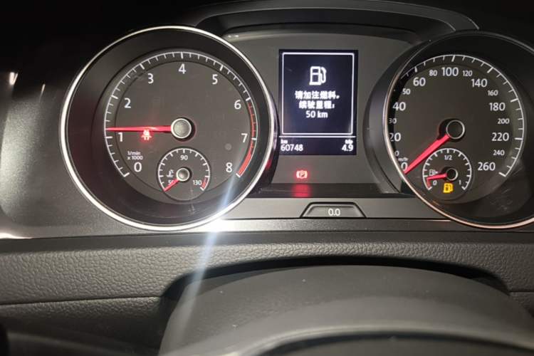 Used Volkswagen Golf 2018 230TSI Automatic Luxury Version Instrument Cluster