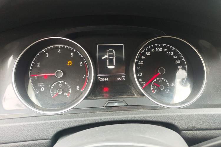 Used Volkswagen Golf 2018 1.6L Automatic Comfort Model Instrument Cluster