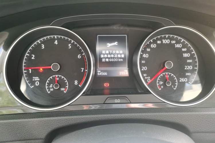 Used Volkswagen Golf 2018 230TSI Automatic Luxury Version Instrument Cluster