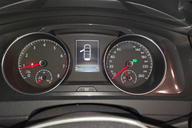 Used Volkswagen Golf 2018 1.6L Automatic Comfort Model Instrument Cluster