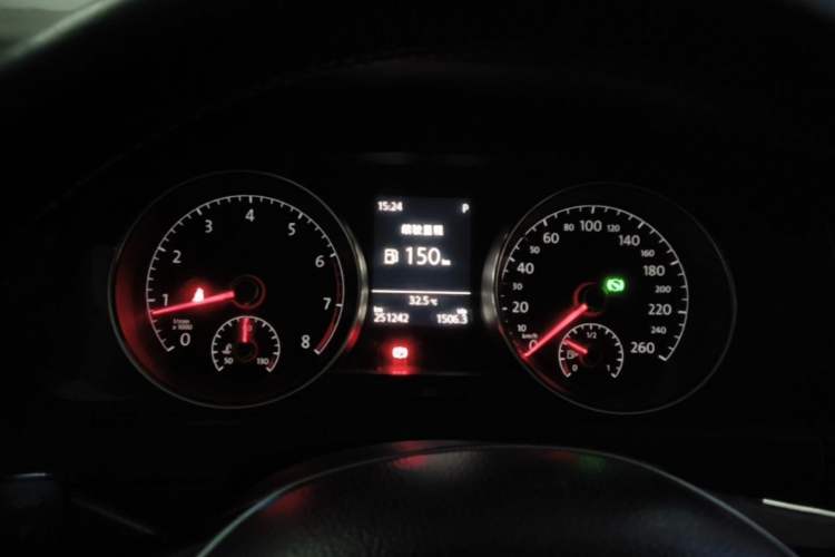 Used Volkswagen Golf 2018 1.6L Automatic Comfort Model Instrument Cluster