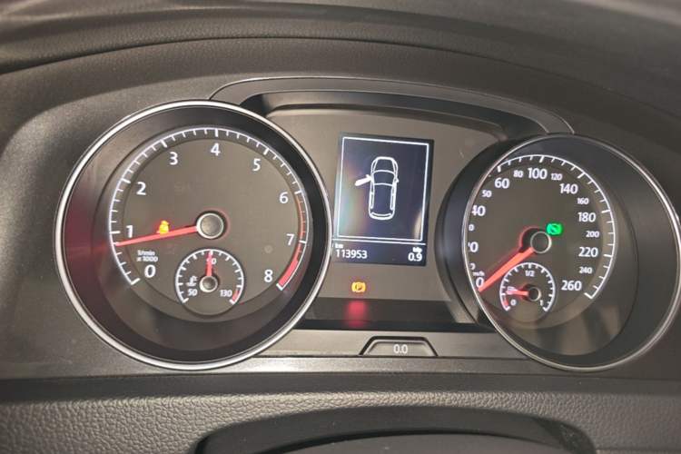 Used Volkswagen Golf 2018 230TSI Automatic Comfort Model Instrument Cluster