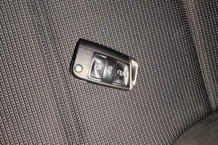Used Volkswagen Golf 2018 1.6L Automatic Comfort Model Interior 1