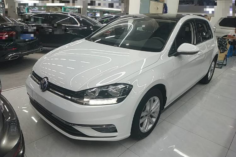 Used Volkswagen Golf 2018 230TSI Automatic Comfort Model Guazi used car, China used car export, Used car for sale, Used  cars, Cheapest cars for sale
