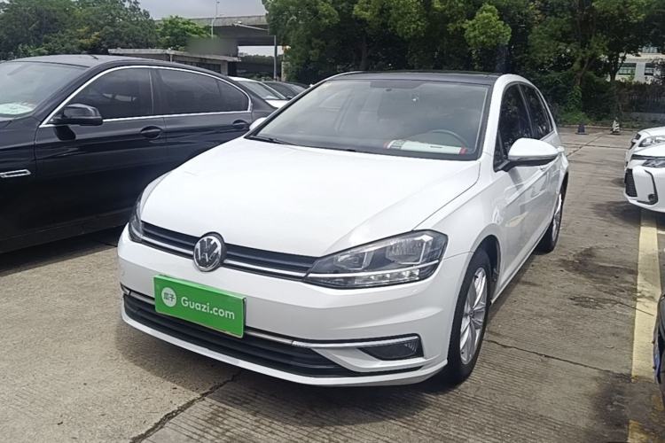 Used Volkswagen Golf 2018 230TSI Automatic Comfort Model Guazi used car, China used car export, Used car for sale, Used  cars, Cheapest cars for sale