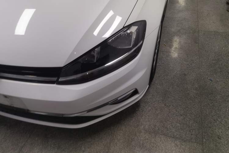 Used Volkswagen Golf 2018 1.6L Automatic Comfort Model Left Front Headlight